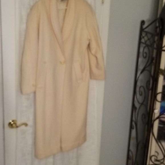 Over Coat - Picture 3 of 5